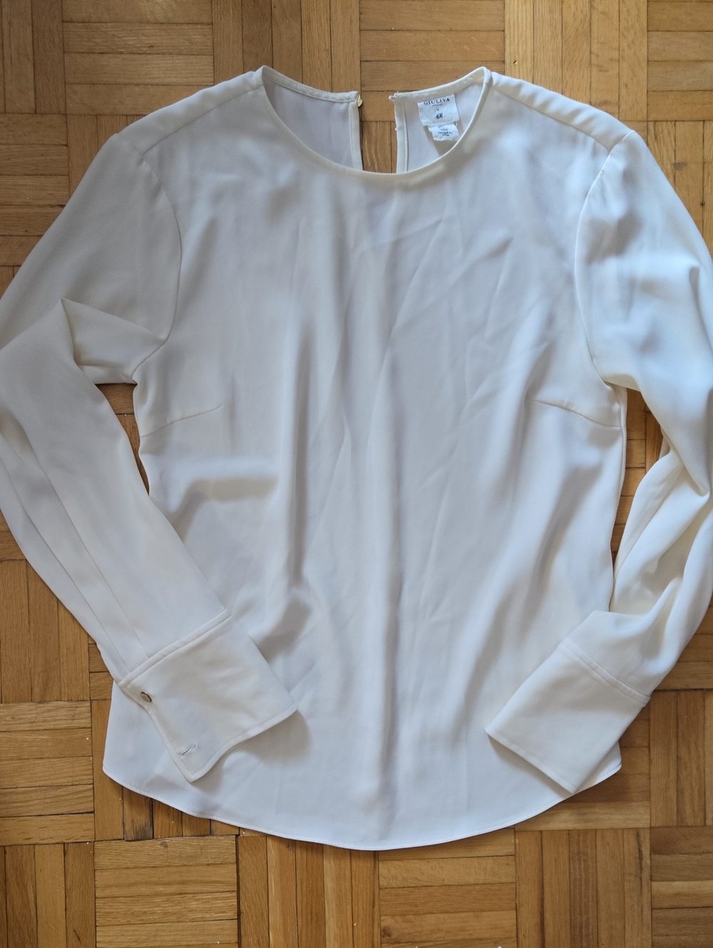 Zara Cream Long-Sleeve Round-Neck Blouse with Cuff Detail